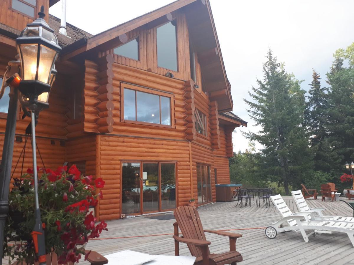 Wettstone Guest Ranch Bed and Breakfast Bridge Lake Εξωτερικό φωτογραφία
